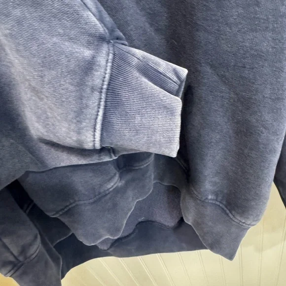 GAP Charcoal Gray Petite Hoodie - Picture 8 of 9